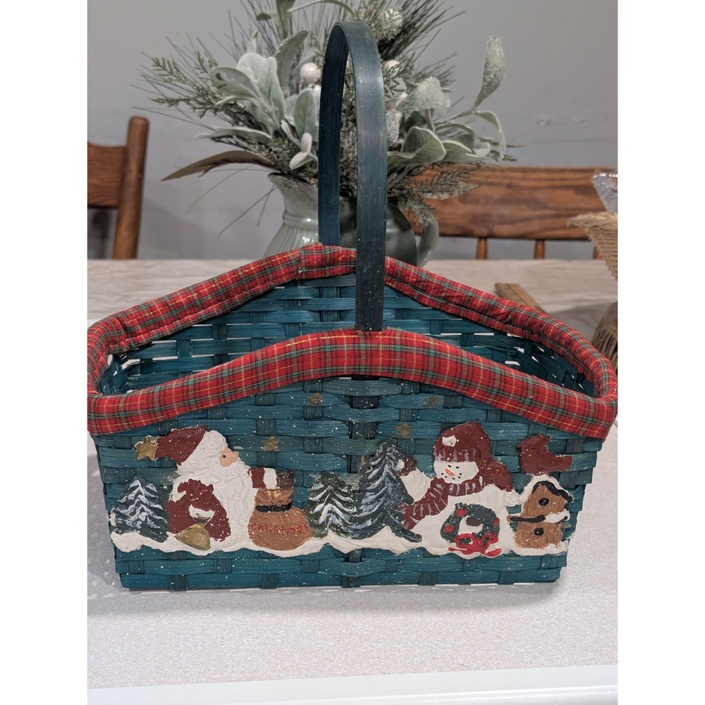 Vtg. Hand woven Oblong Christmas basket. Hand Painted